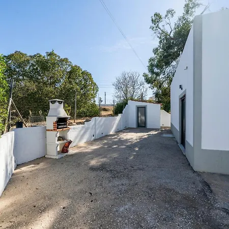 Caramujeira Country House, Marinha
